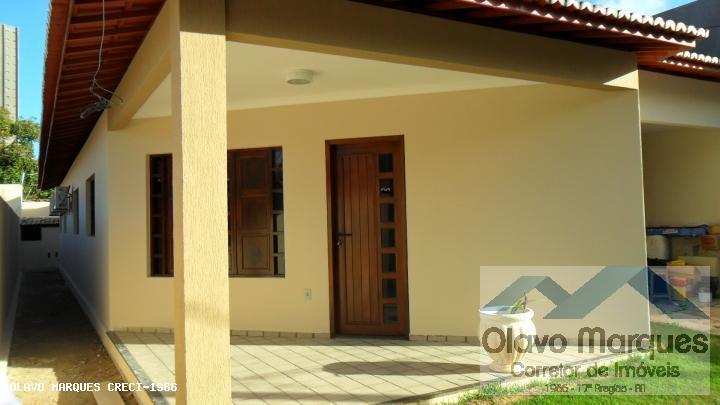 Casa para alugar com 3 quartos, 180m² - Foto 2