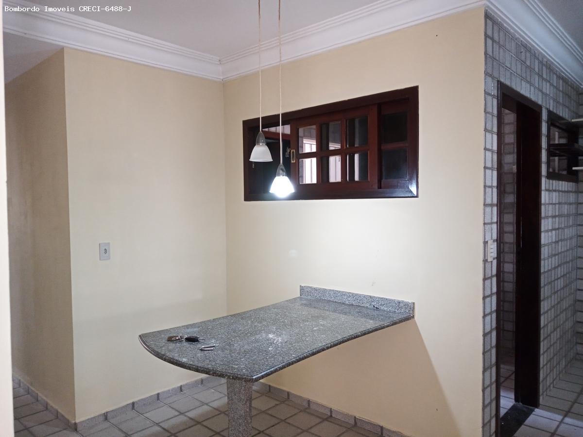 Casa para alugar com 3 quartos, 180m² - Foto 12