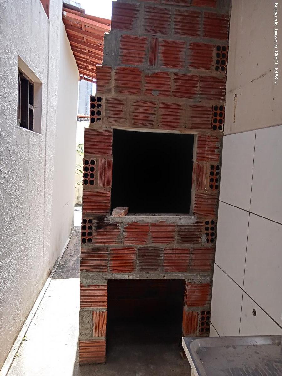 Casa para alugar com 3 quartos, 180m² - Foto 24