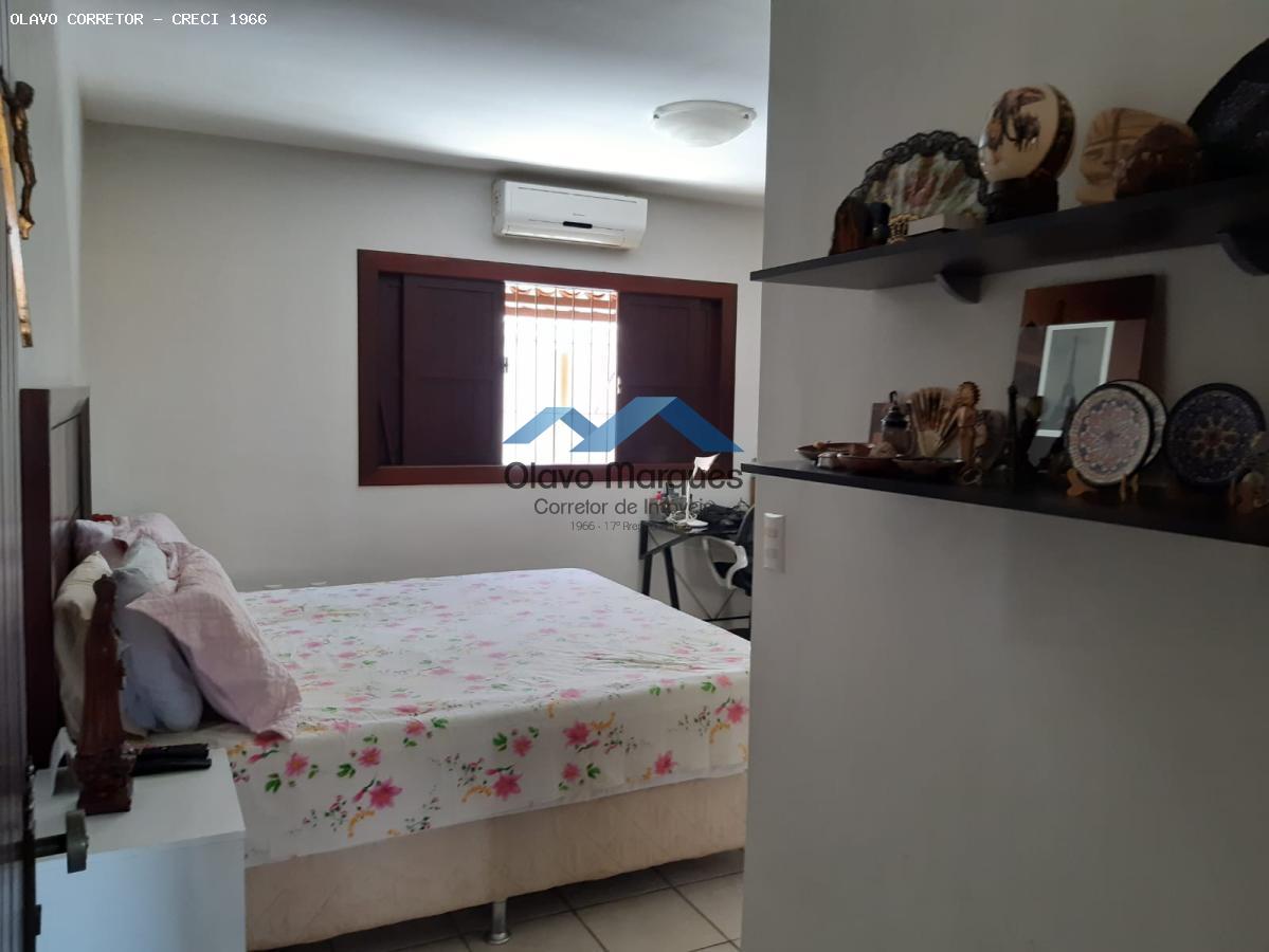 Casa à venda com 3 quartos, 300m² - Foto 17