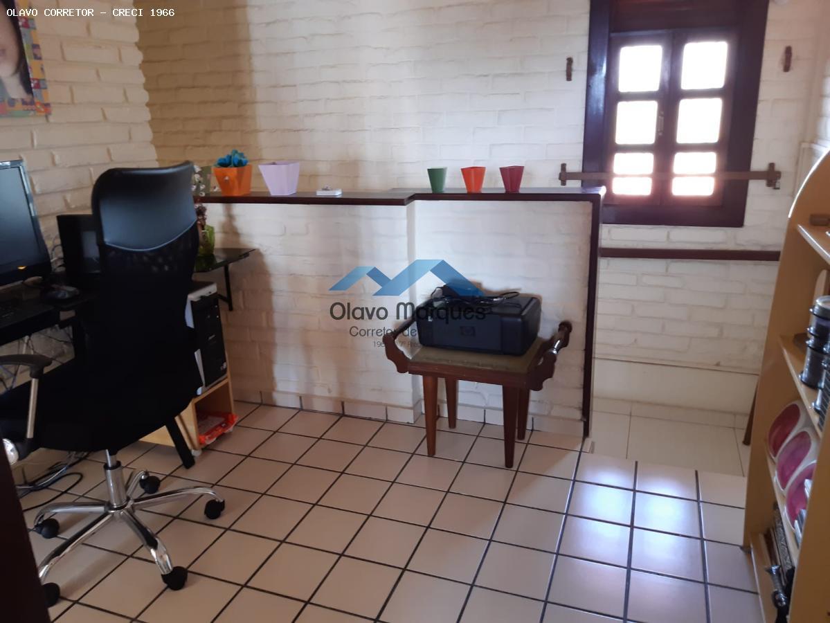 Casa à venda com 3 quartos, 300m² - Foto 18