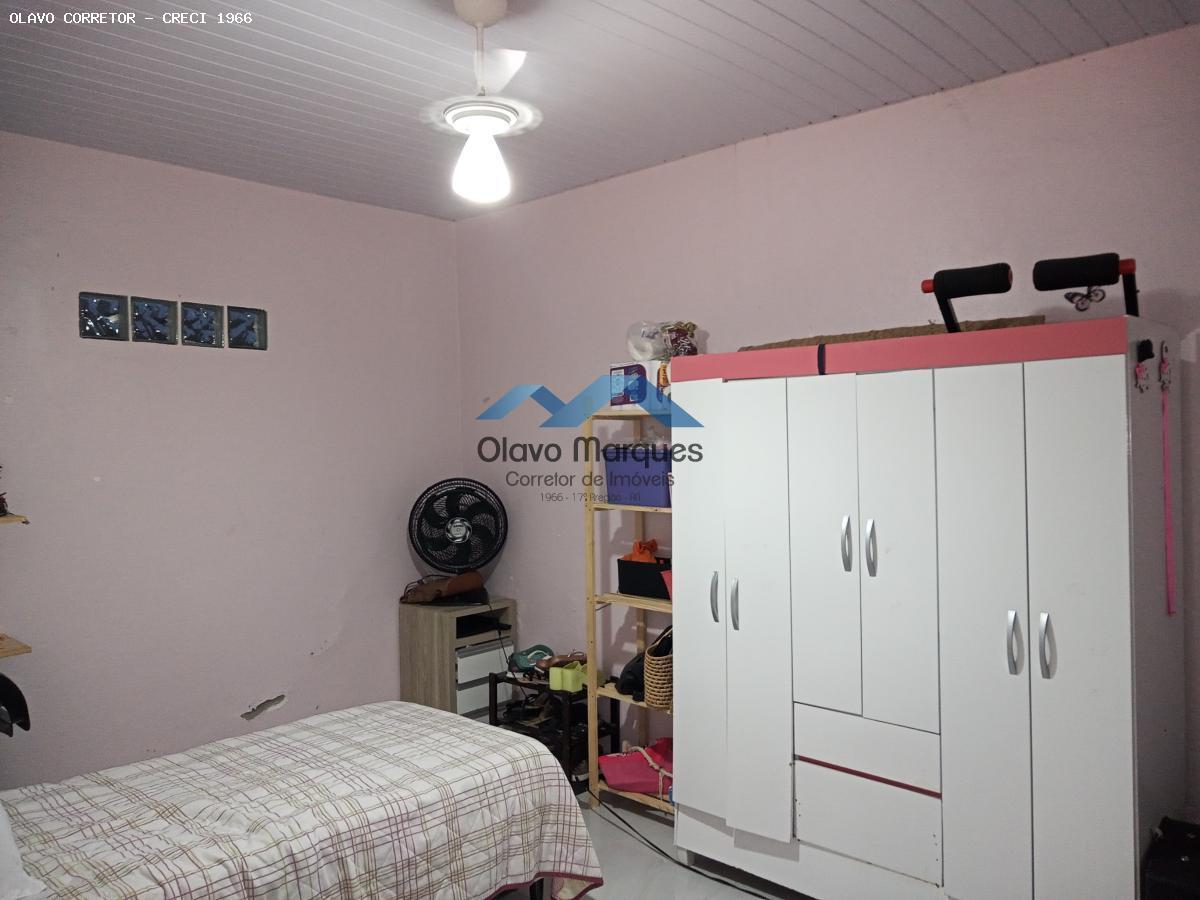 Casa à venda com 2 quartos, 60m² - Foto 19