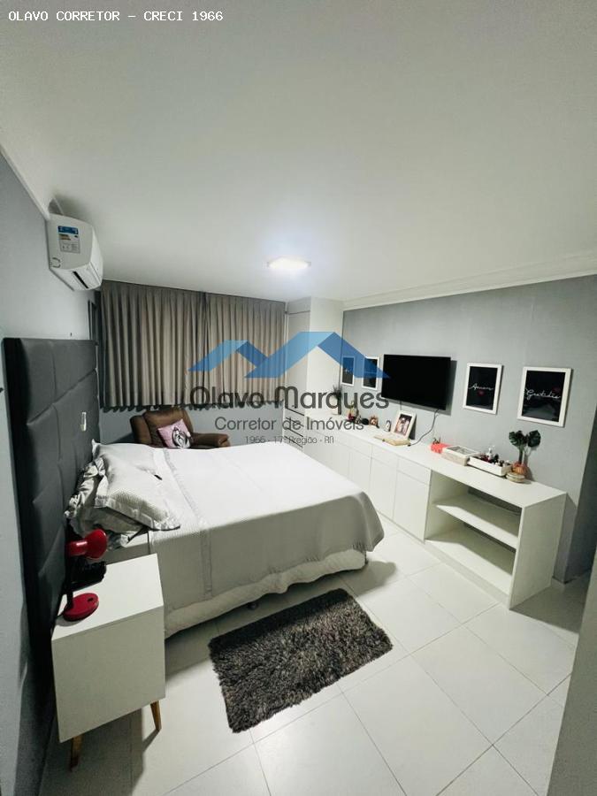 Casa à venda com 4 quartos, 260m² - Foto 15