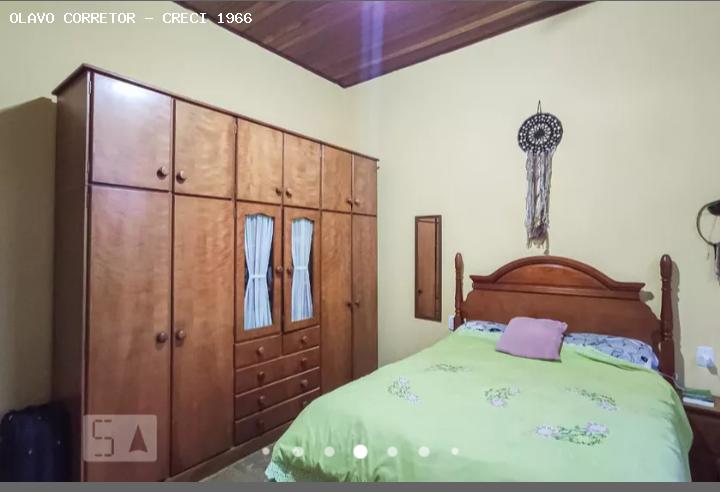 Casa à venda com 4 quartos, 180m² - Foto 1