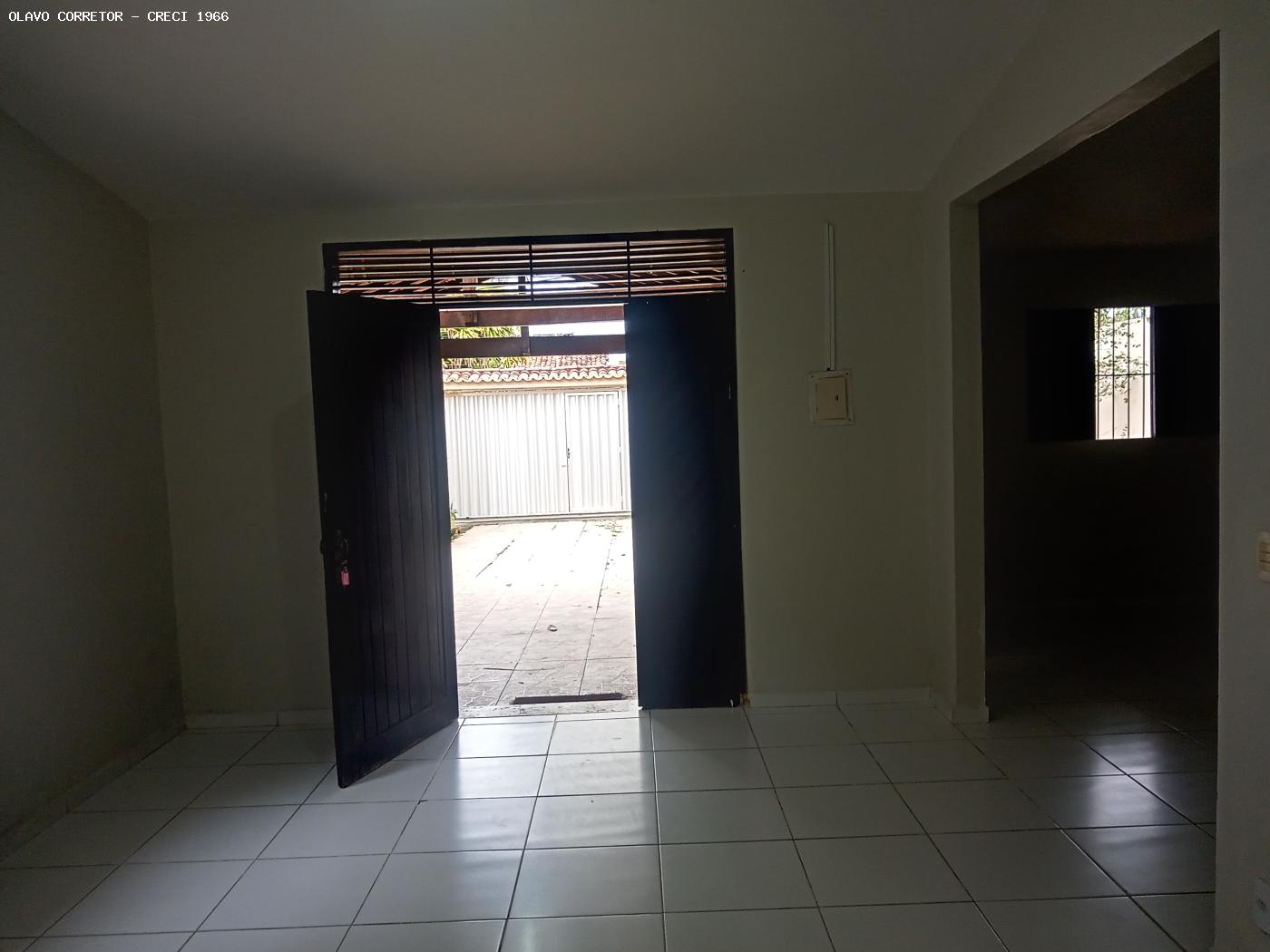 Casa para alugar com 2 quartos, 180m² - Foto 15