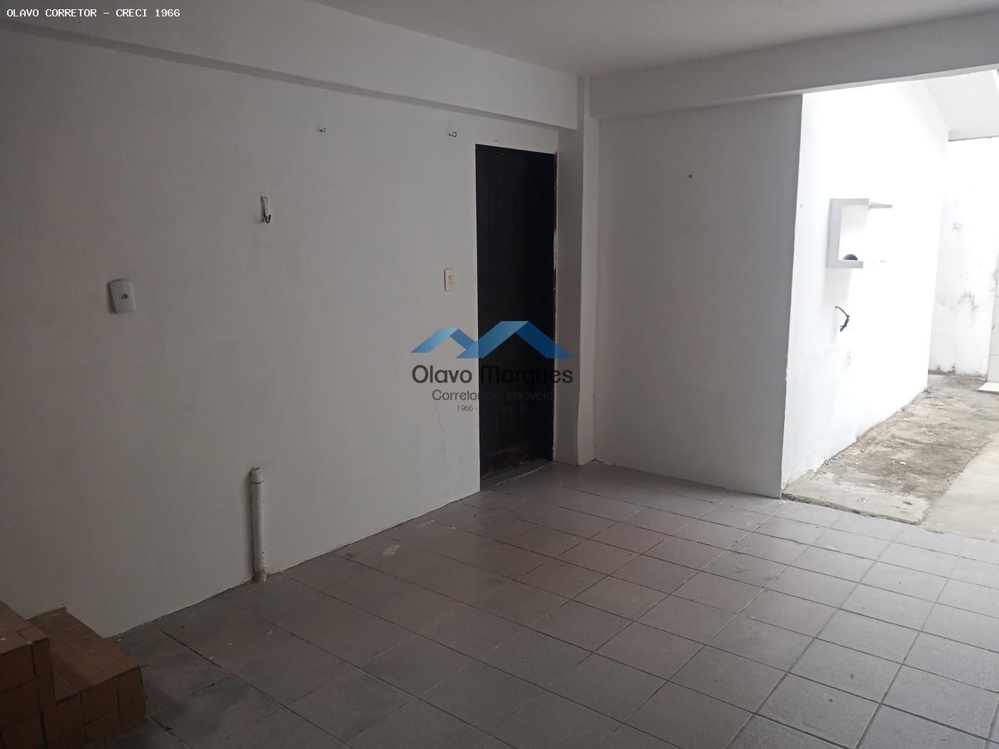 Casa para alugar com 2 quartos, 180m² - Foto 27